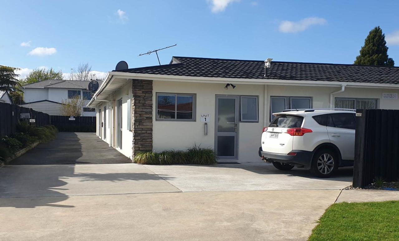 Rose Apartments Central Rotorua- Accommodation & Private Spa Eksteriør billede